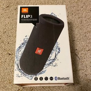 Brand new (in box) JBL Flip3 Portable Bluetooth Speaker (NWT)